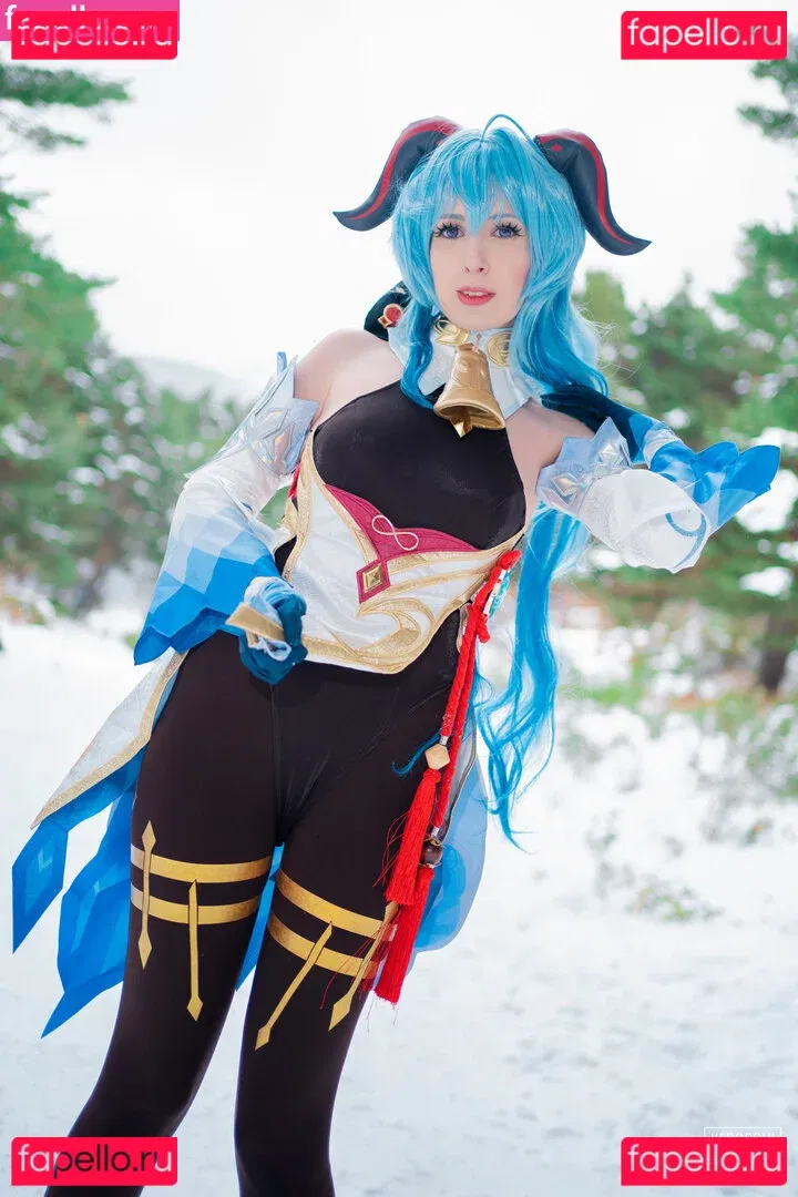 kira_cha Onlyfans Photo Gallery 