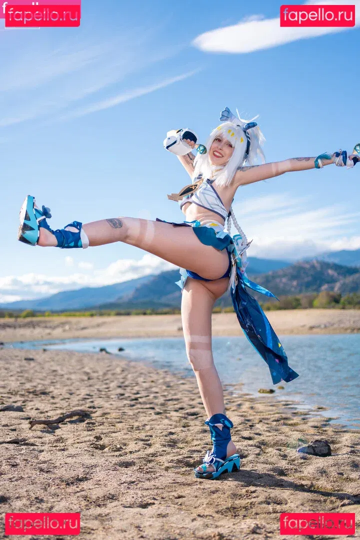 kira_cha Onlyfans Photo Gallery 