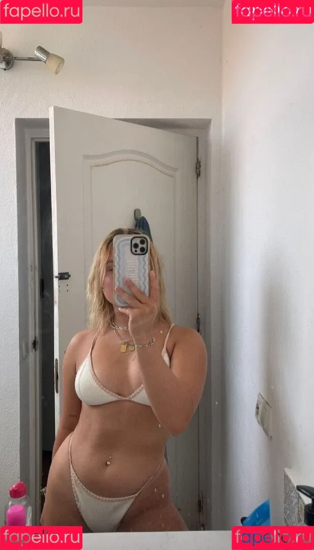 Chiara.rk Onlyfans Photo Gallery 