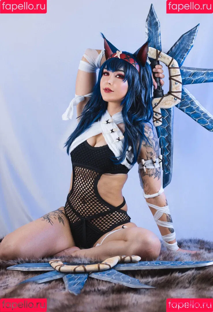 Luxlo Cosplay Onlyfans Photo Gallery 