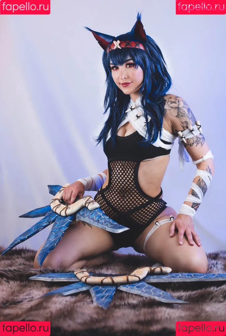 Luxlo Cosplay Onlyfans Photo Gallery 