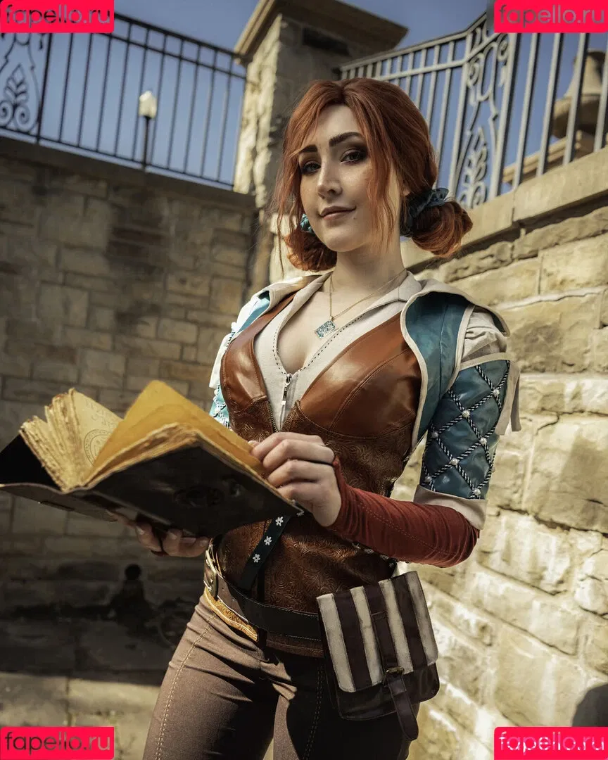 Luxlo Cosplay Onlyfans Photo Gallery 