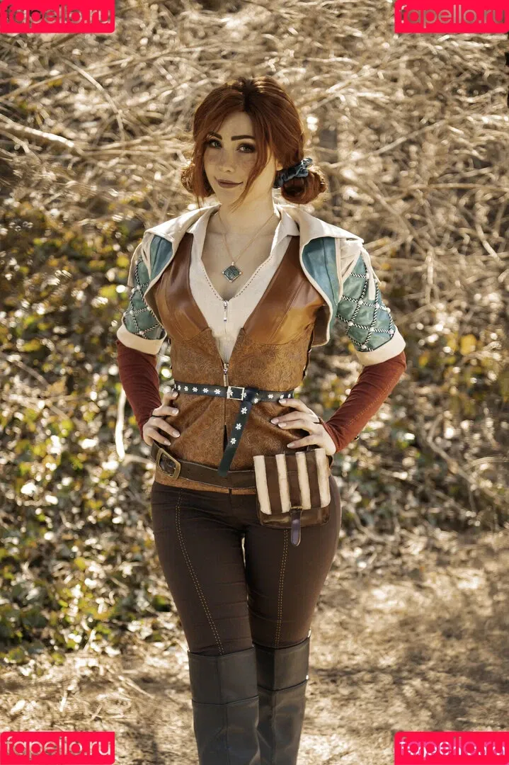 Luxlo Cosplay Onlyfans Photo Gallery 