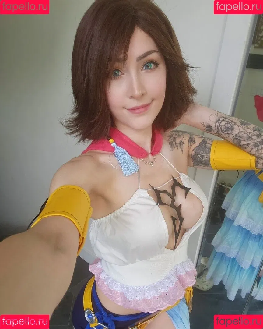 Luxlo Cosplay Onlyfans Photo Gallery 