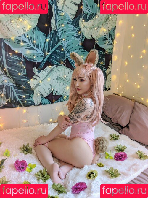 Luxlo Cosplay Onlyfans Photo Gallery 