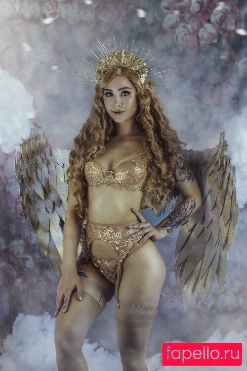 Luxlo Cosplay Nude Onlyfans Photo 15