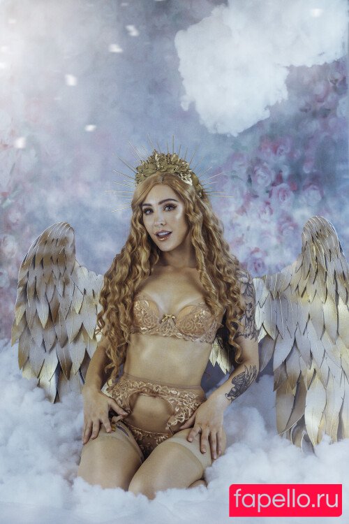 Luxlo Cosplay Nude Onlyfans Photo 5