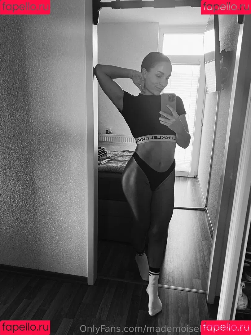 mademoiselle_michele Onlyfans Photo Gallery 