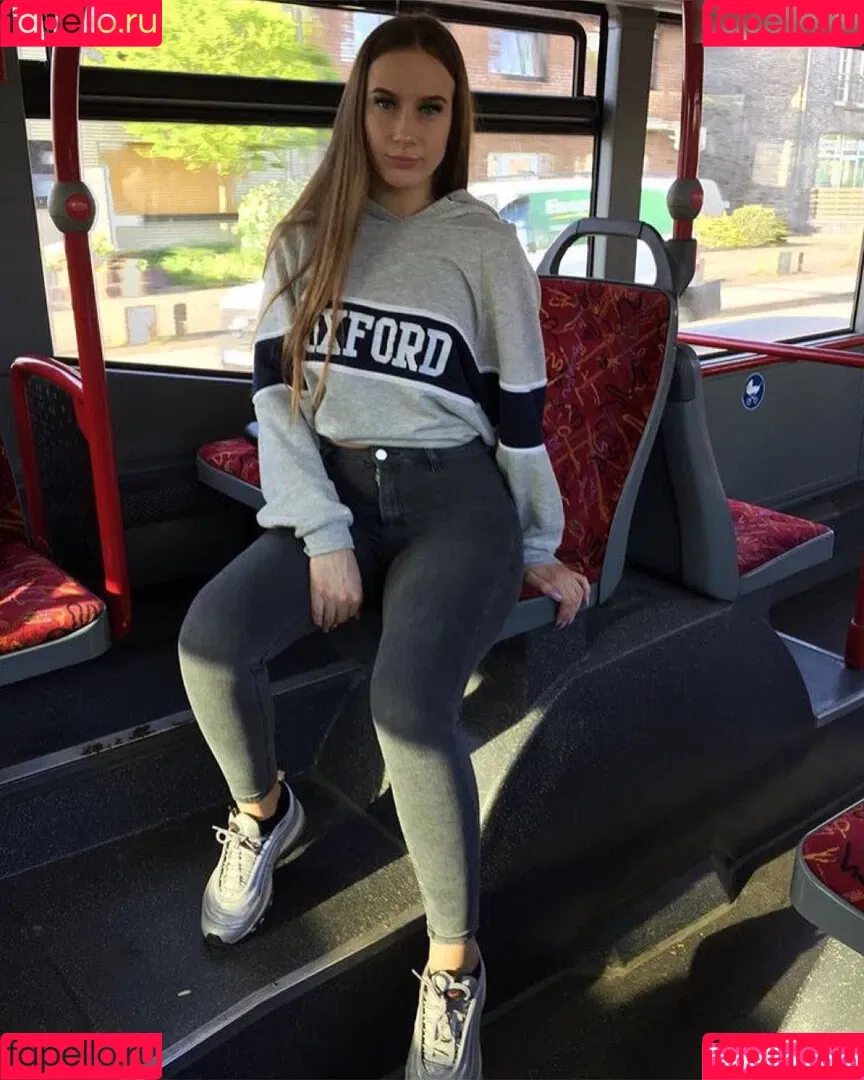 Larissaxra Onlyfans Photo Gallery 