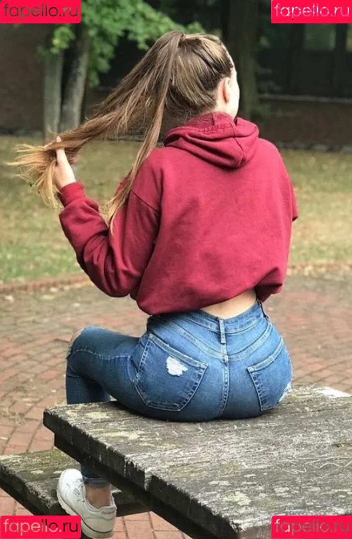 Larissaxra Onlyfans Photo Gallery 