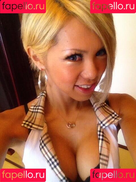 Miran Onlyfans Photo Gallery 