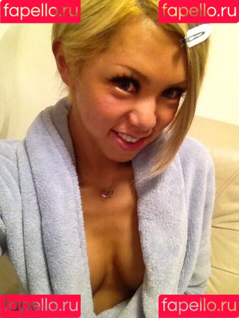 Miran Onlyfans Photo Gallery 