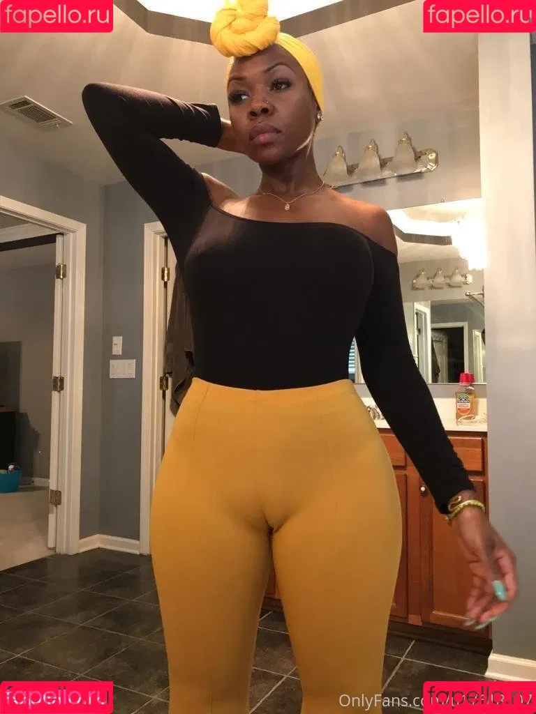 SavageDoll Onlyfans Photo Gallery 