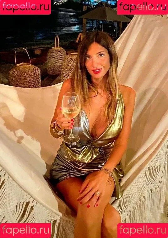 Luana Aterrano Onlyfans Photo Gallery 