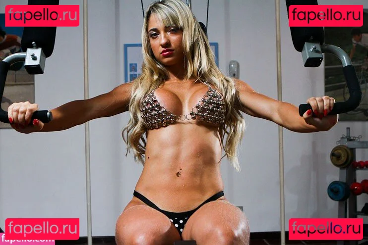 Virgula Girl Onlyfans Photo Gallery 