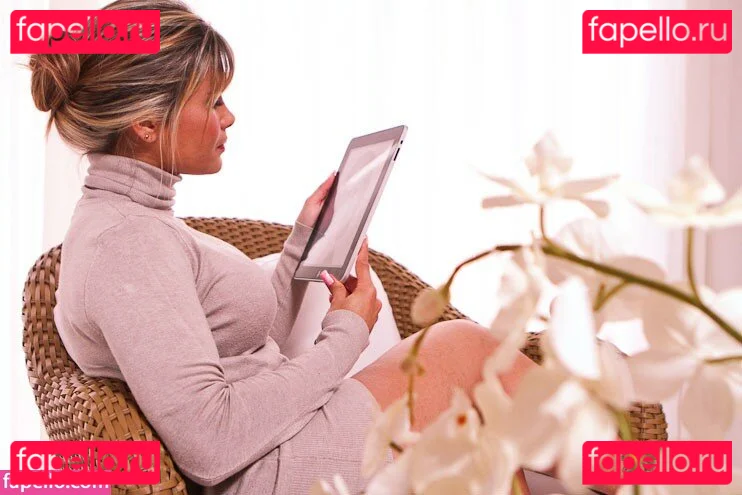 Virgula Girl Onlyfans Photo Gallery 