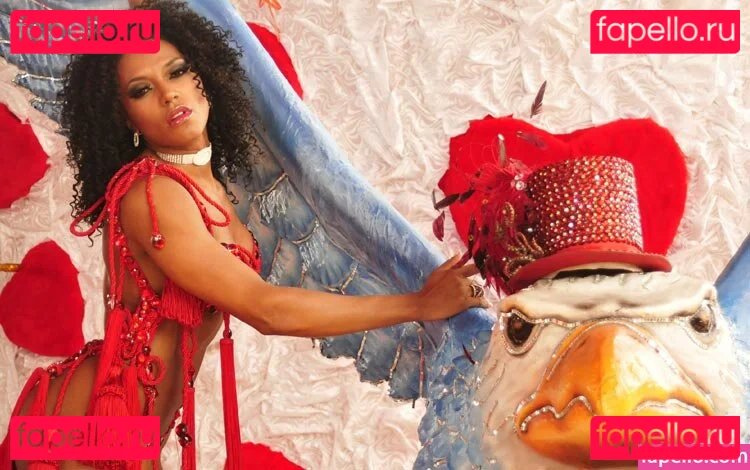 Virgula Girl Onlyfans Photo Gallery 