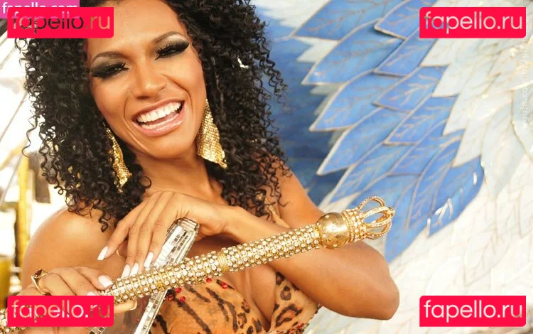 Virgula Girl Onlyfans Photo Gallery 