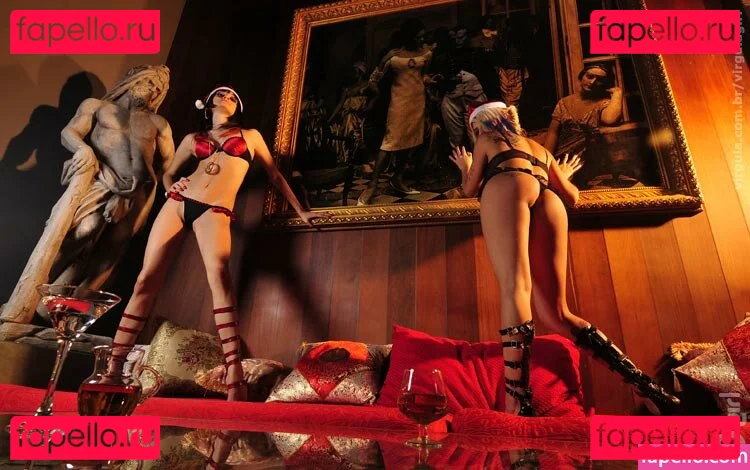 Virgula Girl Onlyfans Photo Gallery 