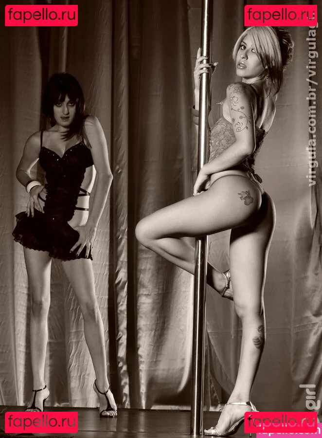 Virgula Girl Onlyfans Photo Gallery 