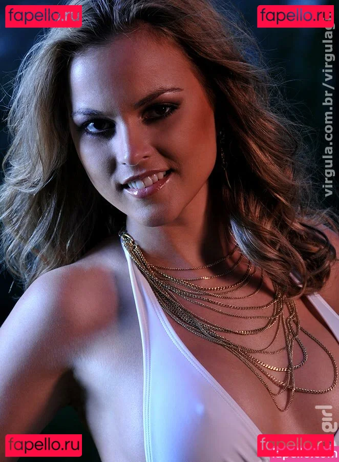 Virgula Girl Onlyfans Photo Gallery 