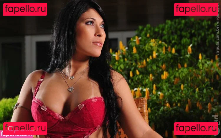 Virgula Girl Onlyfans Photo Gallery 