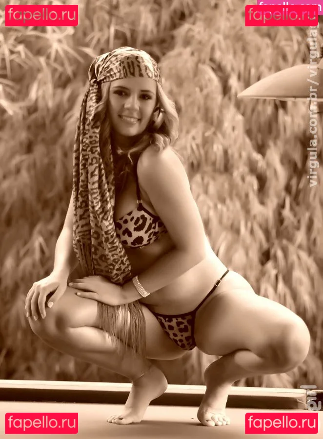 Virgula Girl Onlyfans Photo Gallery 