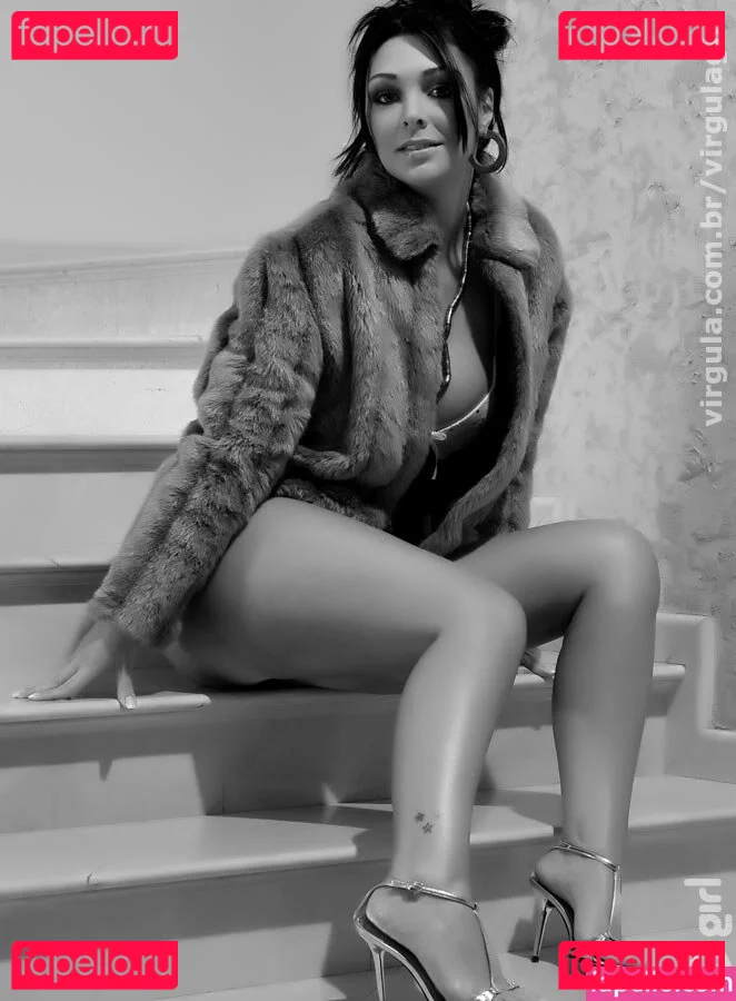 Virgula Girl Onlyfans Photo Gallery 