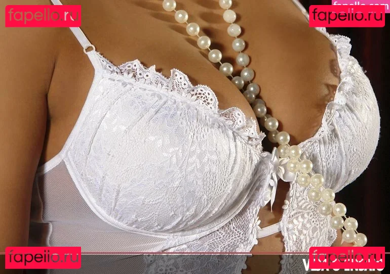 Virgula Girl Onlyfans Photo Gallery 