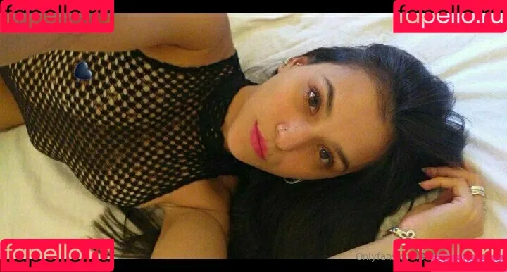 hotbrunettebabe Onlyfans Photo Gallery 