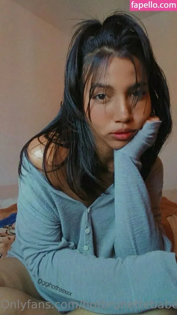 hotbrunettebabe Onlyfans Photo Gallery 