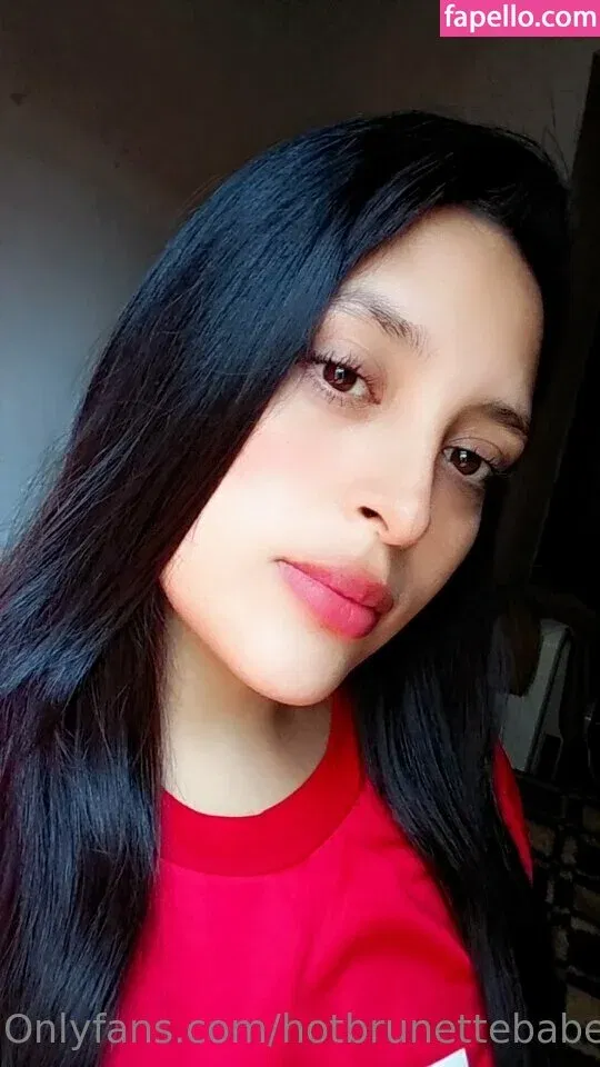 hotbrunettebabe Onlyfans Photo Gallery 