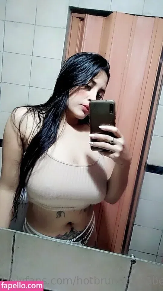 hotbrunettebabe Onlyfans Photo Gallery 