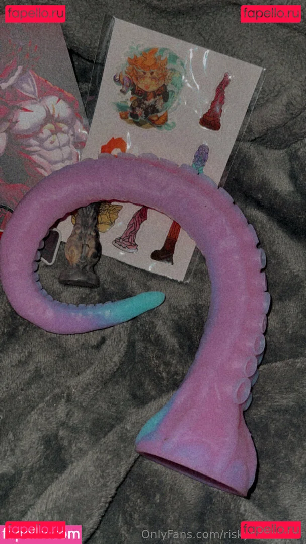 riskybehav1or Onlyfans Photo Gallery 