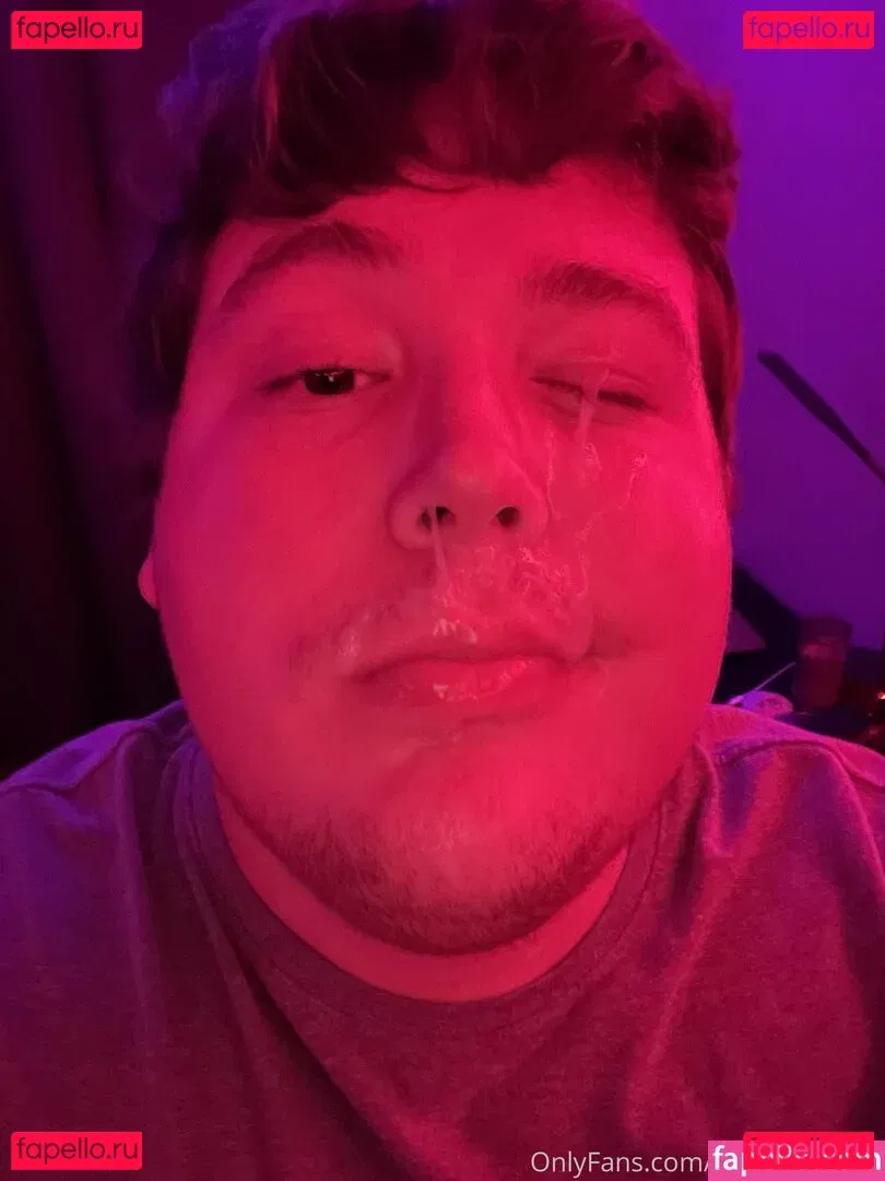 chubbysucker Onlyfans Photo Gallery 