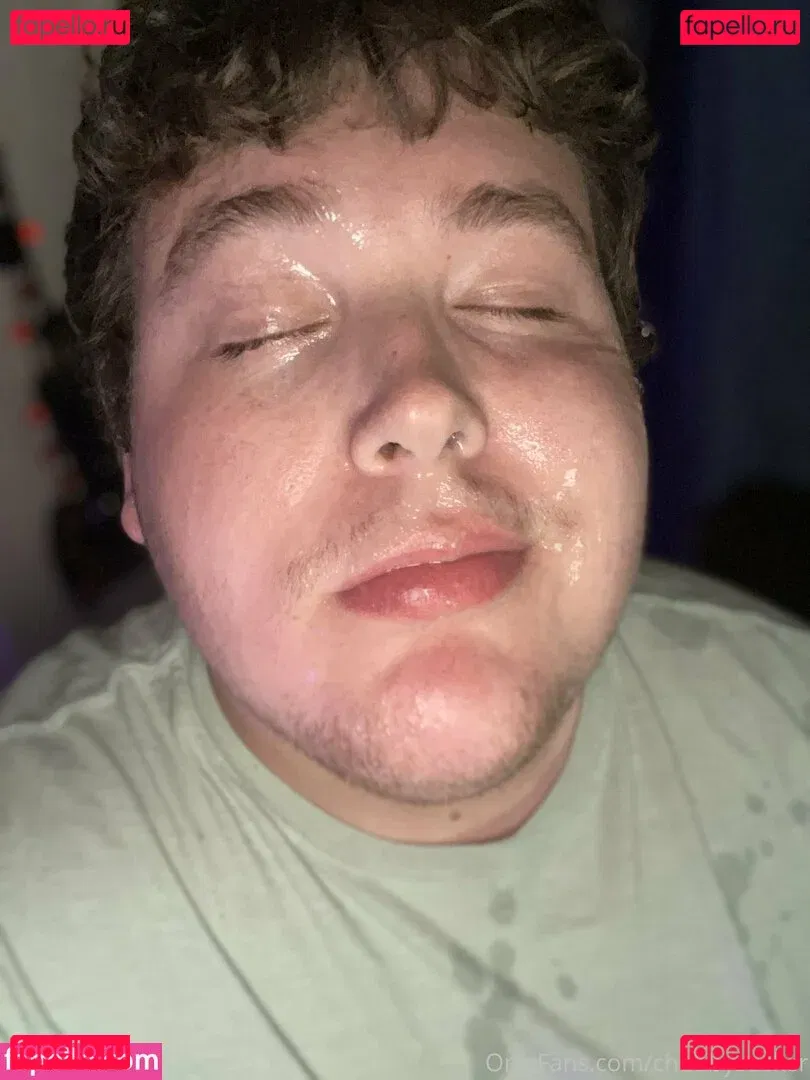 chubbysucker Onlyfans Photo Gallery 