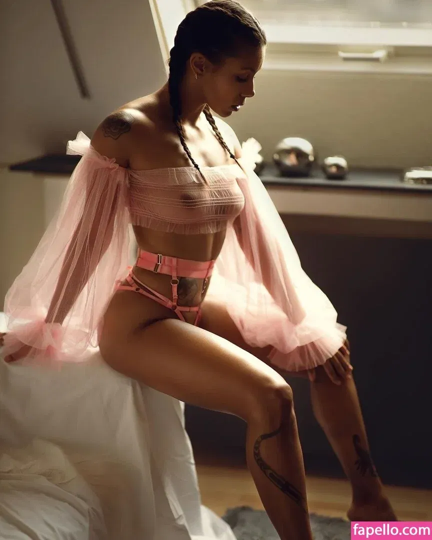 leeshxion Onlyfans Photo Gallery 