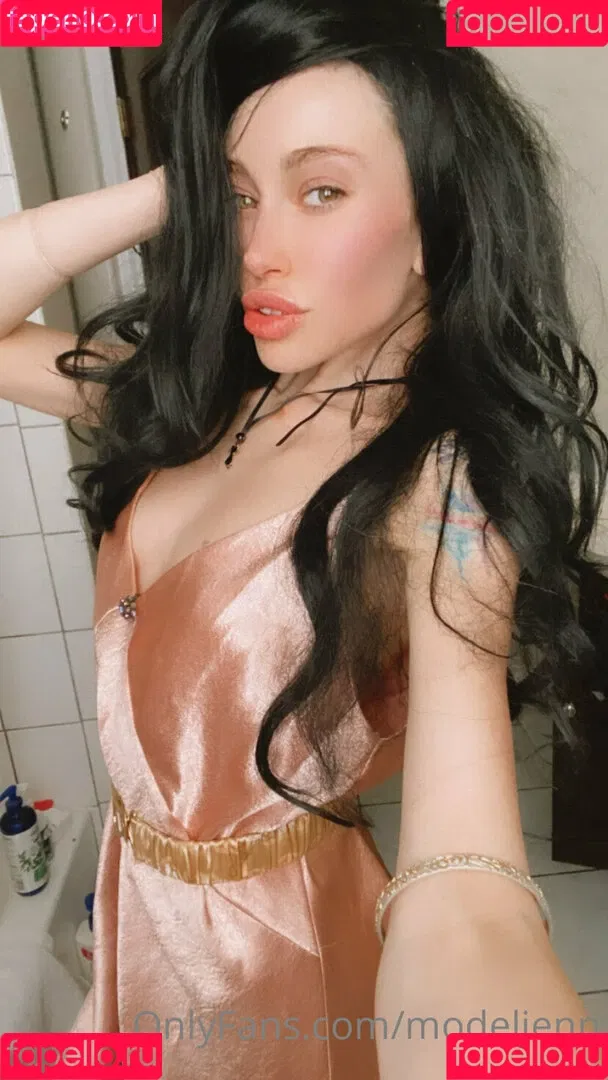 modeljenn Onlyfans Photo Gallery 