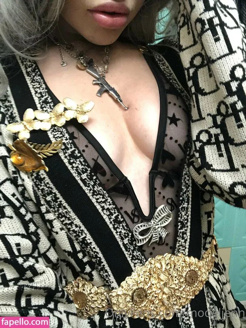 modeljenn Onlyfans Photo Gallery 