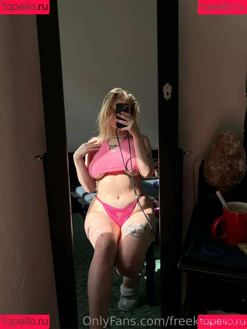 freekikihelen Onlyfans Photo Gallery 