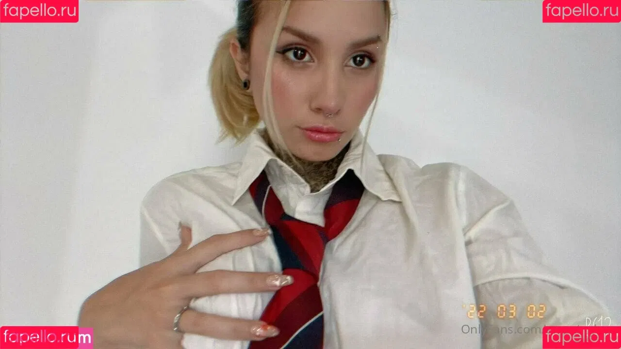 littleluzz Onlyfans Photo Gallery 