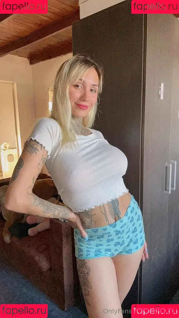 littleluzz Onlyfans Photo Gallery 