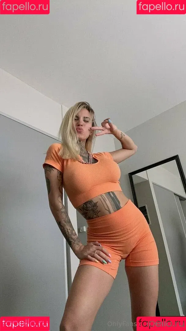 littleluzz Onlyfans Photo Gallery 
