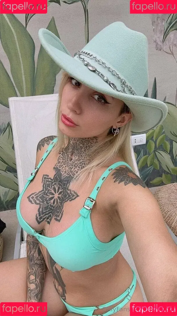 littleluzz Onlyfans Photo Gallery 