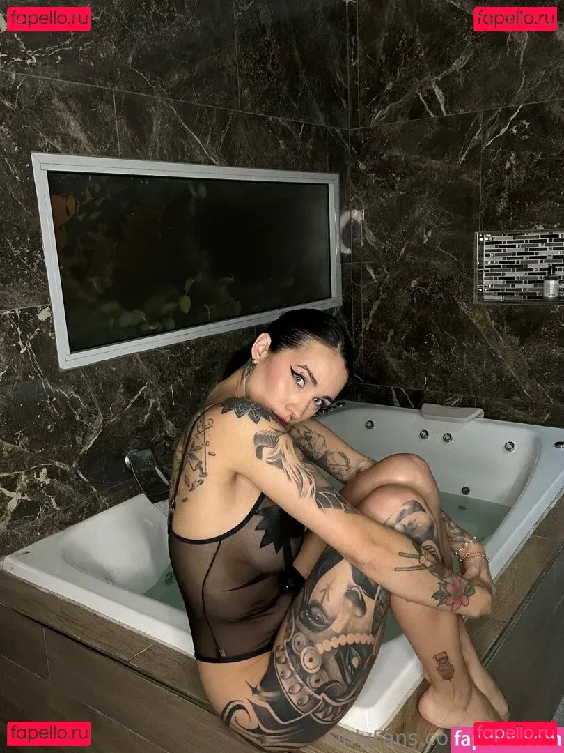 littleluzz Onlyfans Photo Gallery 