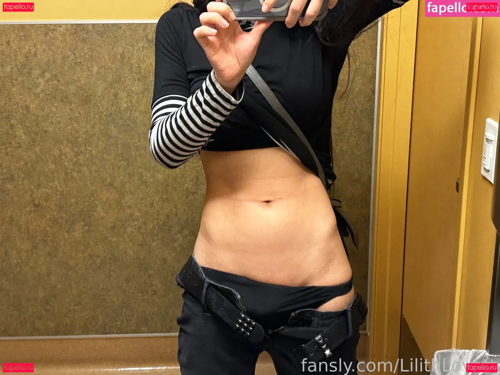 LilithLovett Onlyfans Photo Gallery 