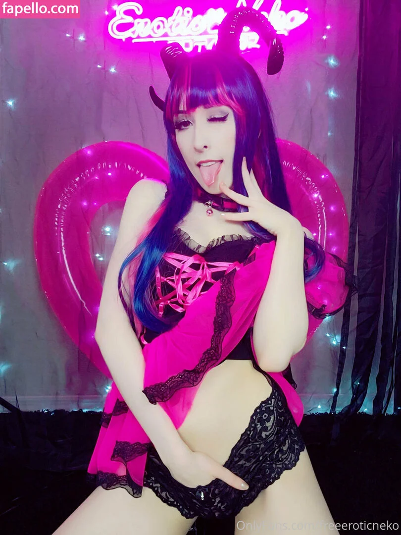 freeeroticneko Onlyfans Photo Gallery 