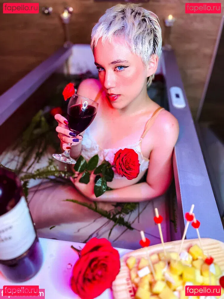 Luisa Roma Onlyfans Photo Gallery 