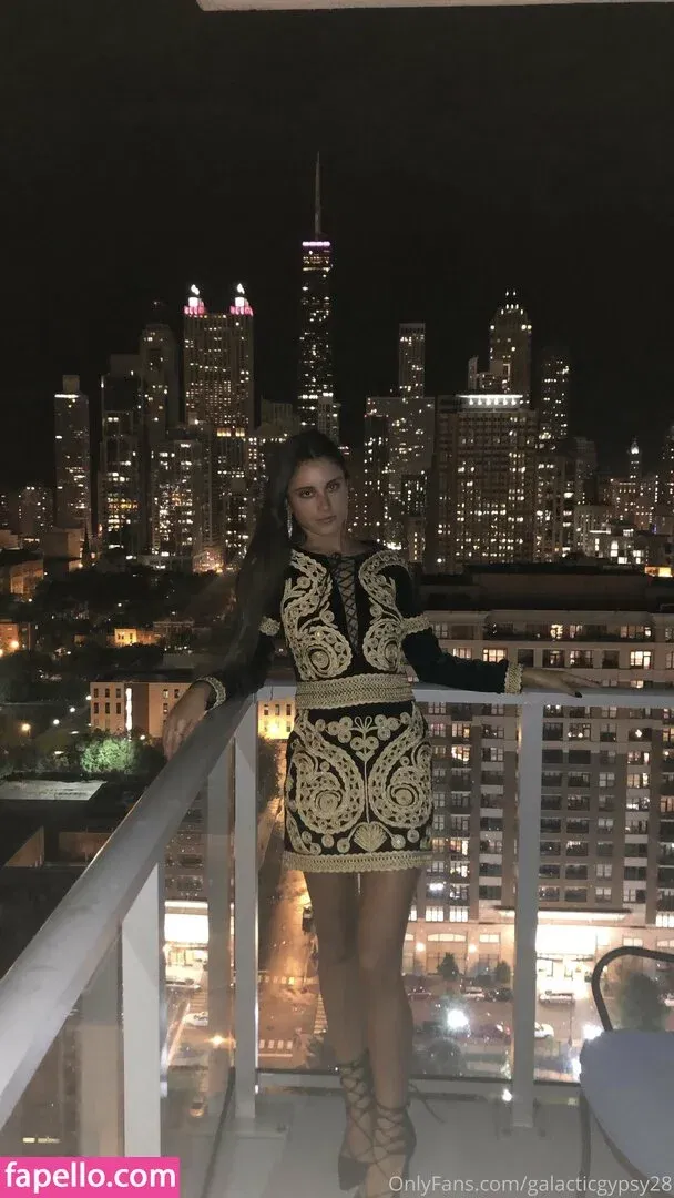 galacticgypsy28 Onlyfans Photo Gallery 