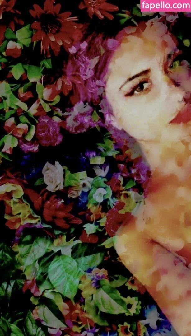 galacticgypsy28 Onlyfans Photo Gallery 